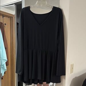 Elegant Black V-Neck Blouse